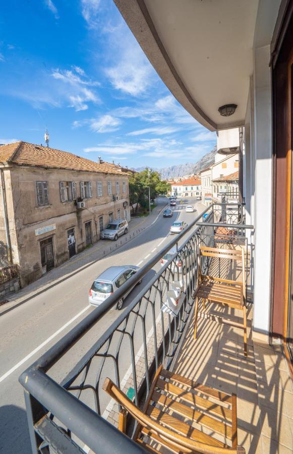 Apartman J&I Kotor Eksteriør billede