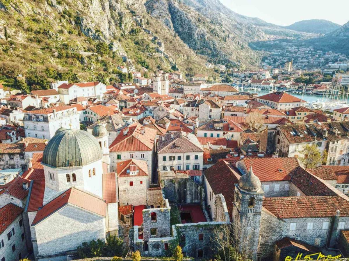 Apartman J&I Kotor Eksteriør billede