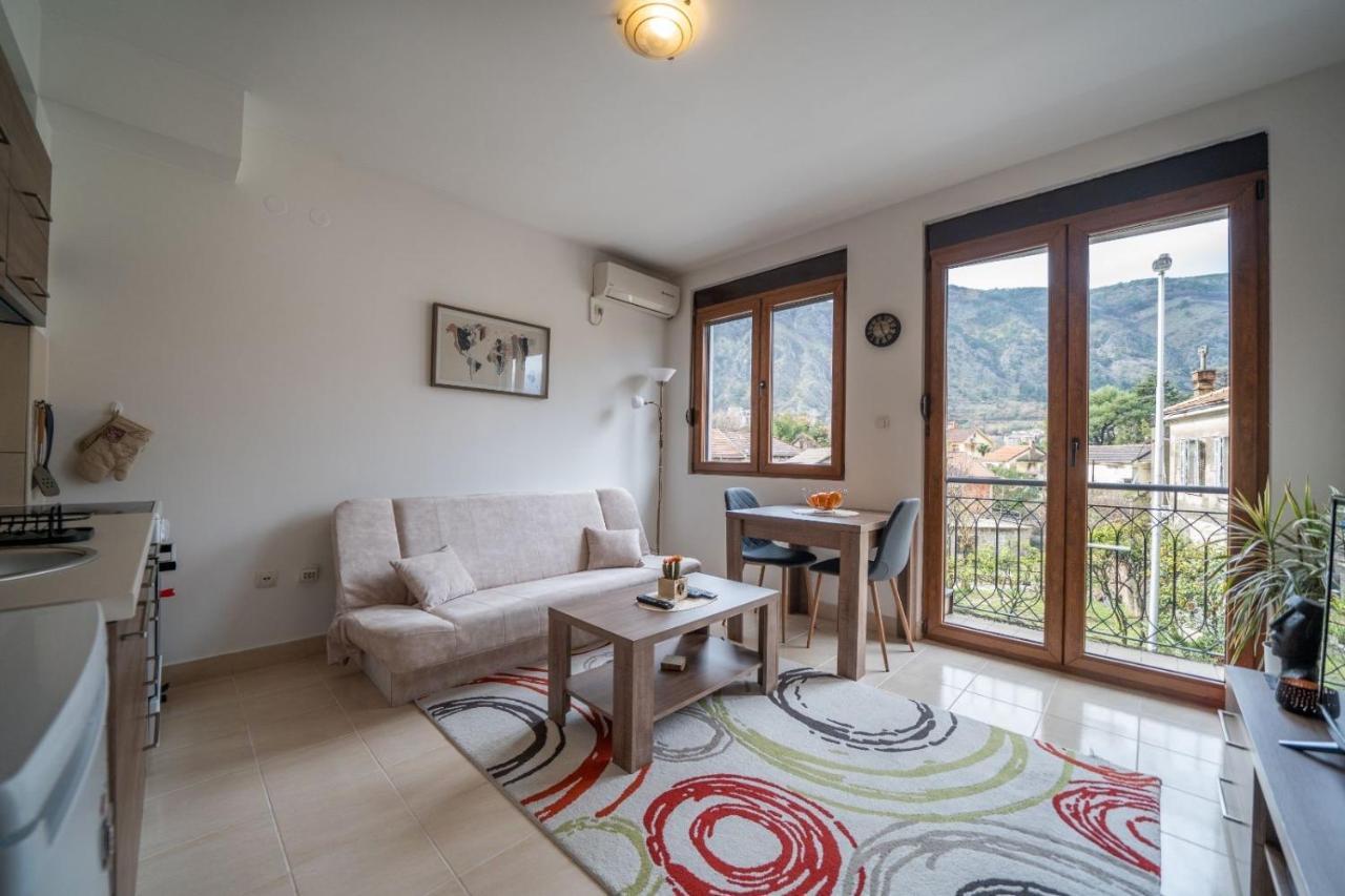 Apartman J&I Kotor Eksteriør billede